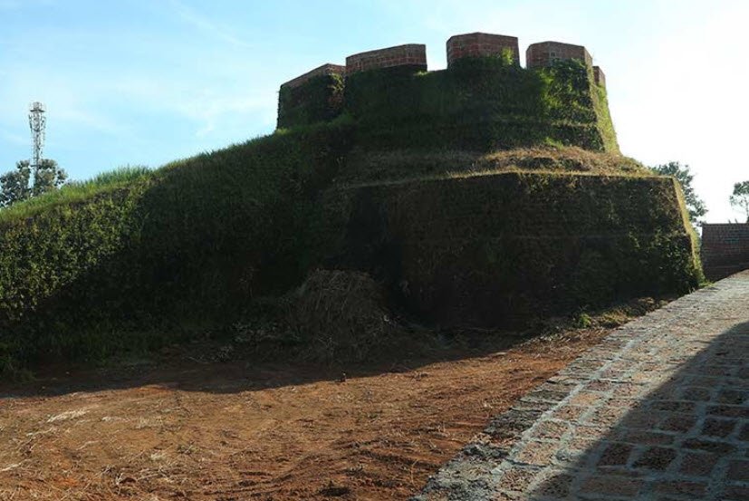 Hosdurg Fort, Kanhangad, India